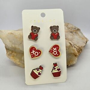 Wooden Stud Earrings 3-Pack | Teddy Bear, Cupcake & Heart Jewelry NWT Valentine